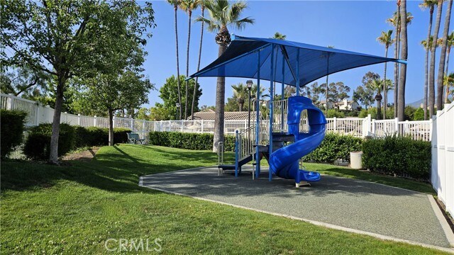 Building Photo - 28505 Klondike Dr