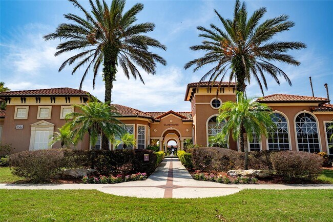 Building Photo - 5548 Metrowest Blvd