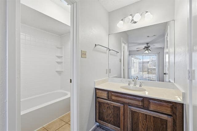 Building Photo - 513 Mack Dr