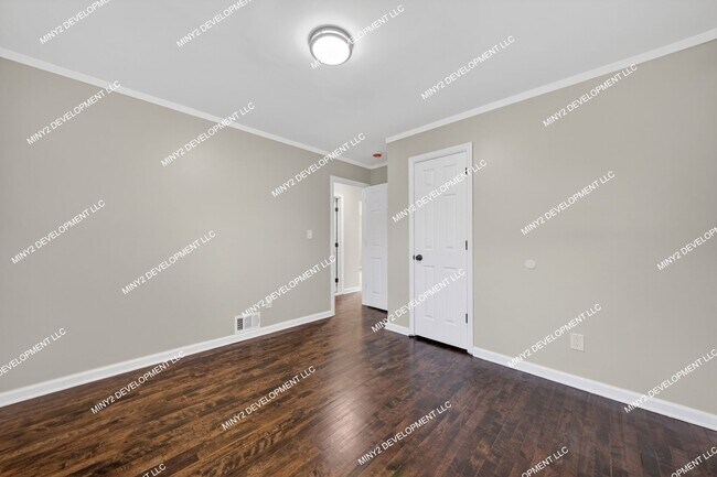 Building Photo - Fully Renovated 3-Bedroom Brick Home in Detroit!