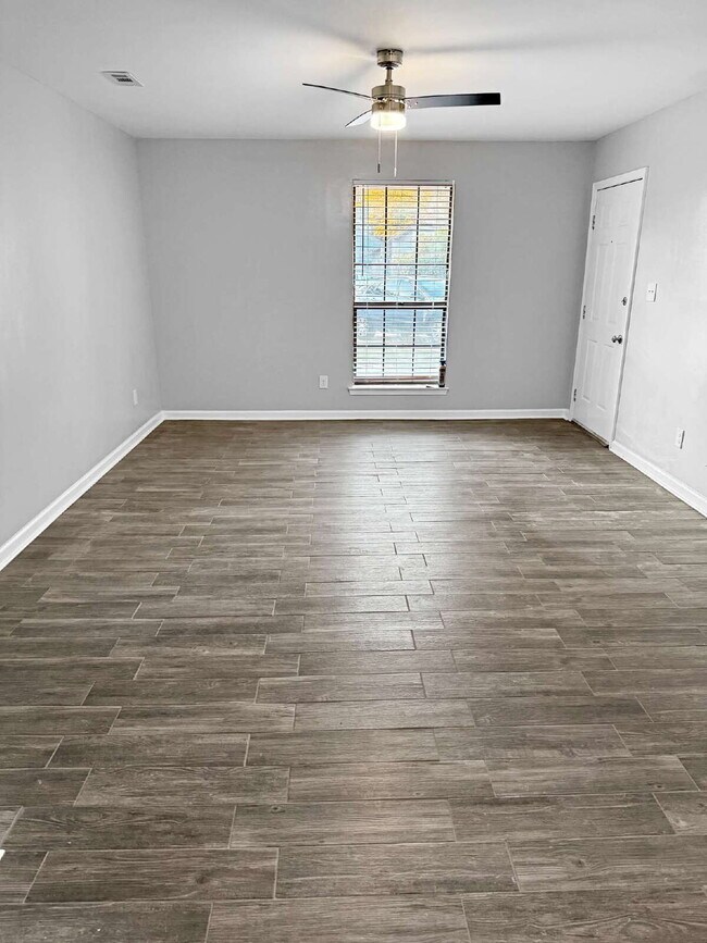 Building Photo - Luxury Fully Renovated 2-Bedroom with Brand-New Finishes – Minutes from Cordova Mall and NAS Pens...