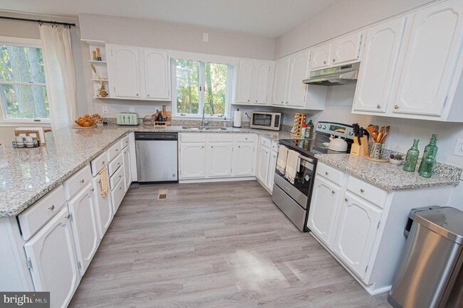 Building Photo - 414 Pine Bluff Rd