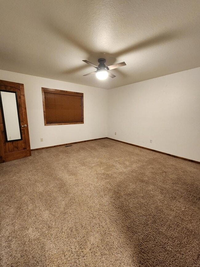 Building Photo - 737 Copperfield Dr