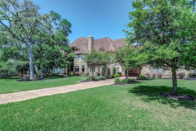 Building Photo - 33202 W Haddon Ct