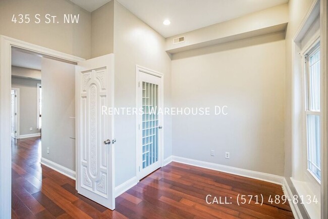 Building Photo - Modern 3BR in Old City – Prime Location!