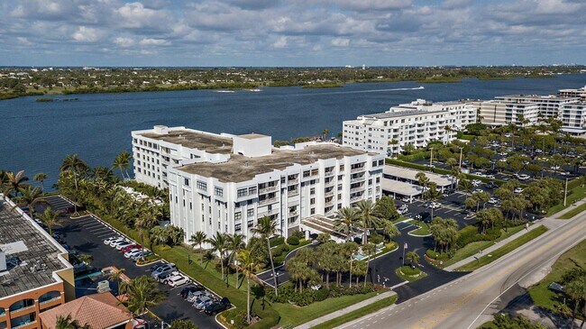 Building Photo - 2860 S Ocean Blvd