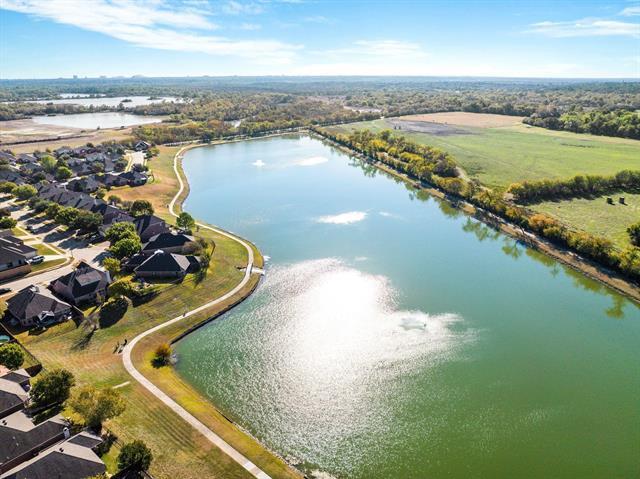 Building Photo - 9148 Rushing River Dr