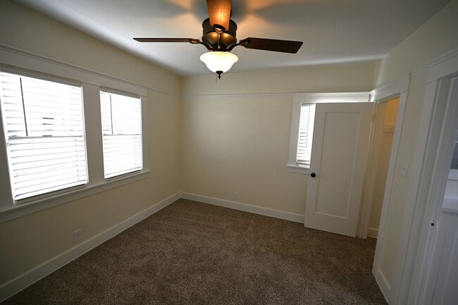 Building Photo - Charming 1 Bedroom Cottage in Ocean Beach