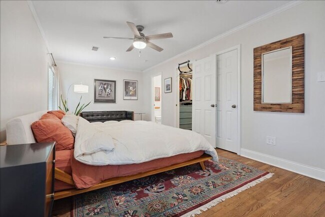 Building Photo - 847 S Mendenhall Rd