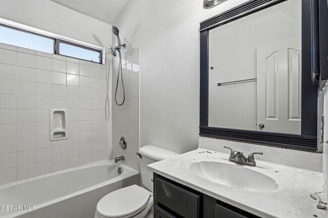 Building Photo - 3749 Leticia St