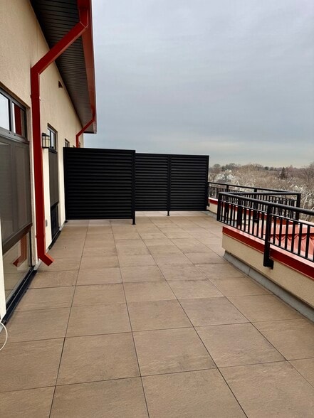 Building Photo - 226 Gramatan Ave