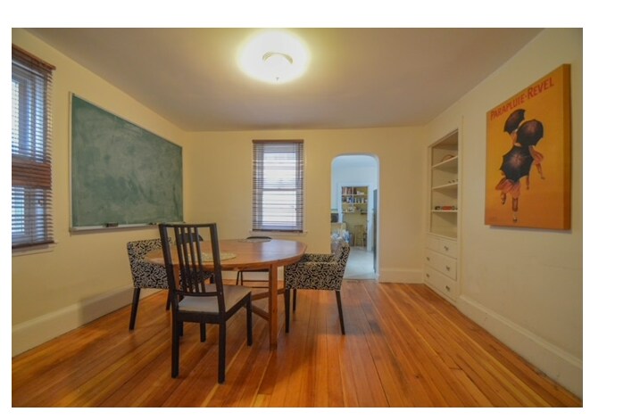 Building Photo - 204 Norfolk St