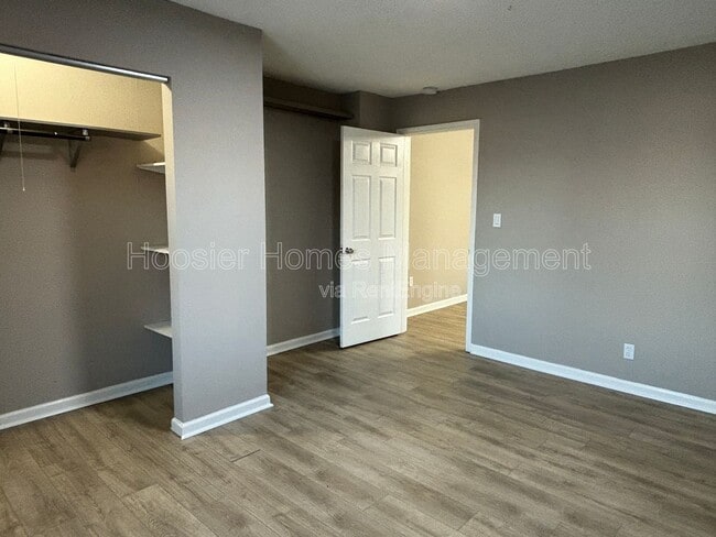 Building Photo - 1338 Barth Ave