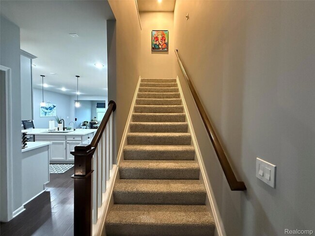 Building Photo - 4811 Broomfield Way