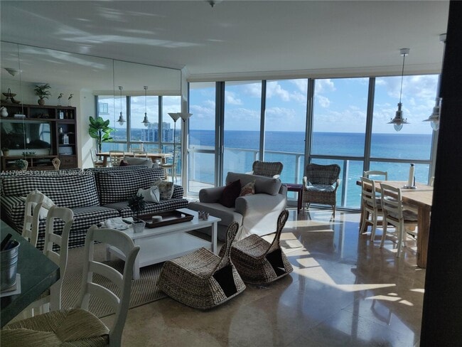 Building Photo - 3101 S Ocean Dr