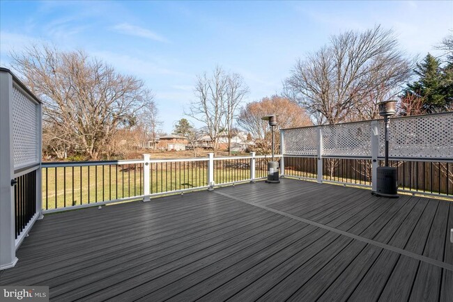 Building Photo - 7114 Xavier Ct