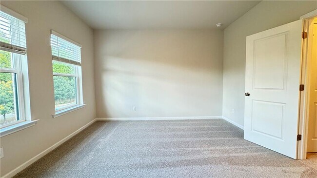 Building Photo - 54 Peeples Dr