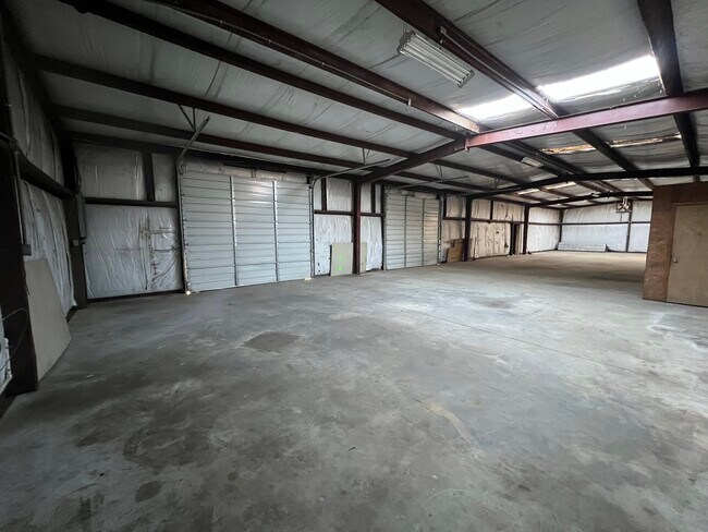 Building Photo - OC Property