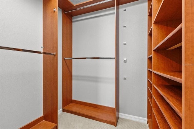 Building Photo - 3372 Covered Bridge Dr E