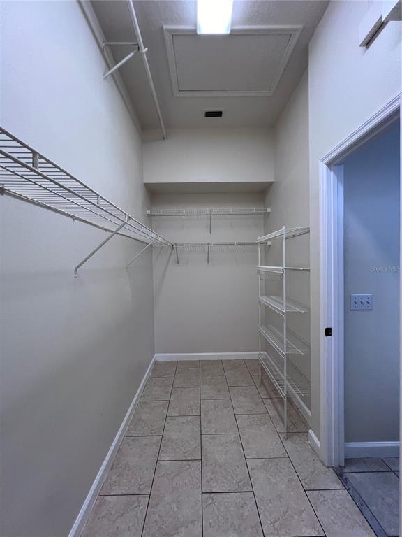 Building Photo - 14300 Dulcimer Ct