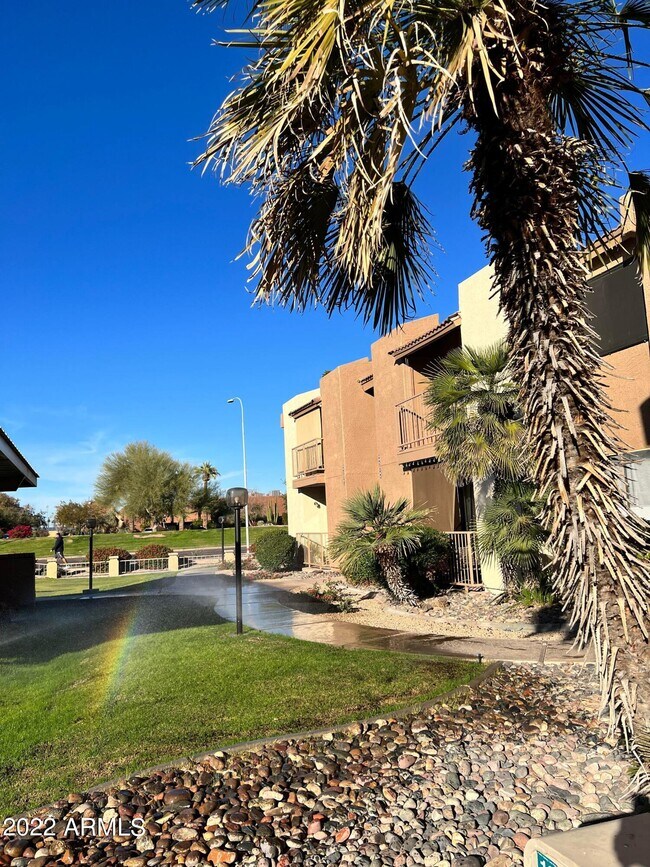 Building Photo - 1111 E University Dr