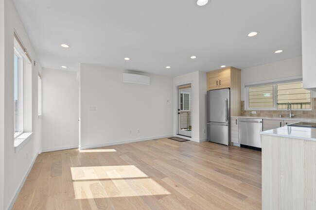 Building Photo - 8332 26th Ave NW