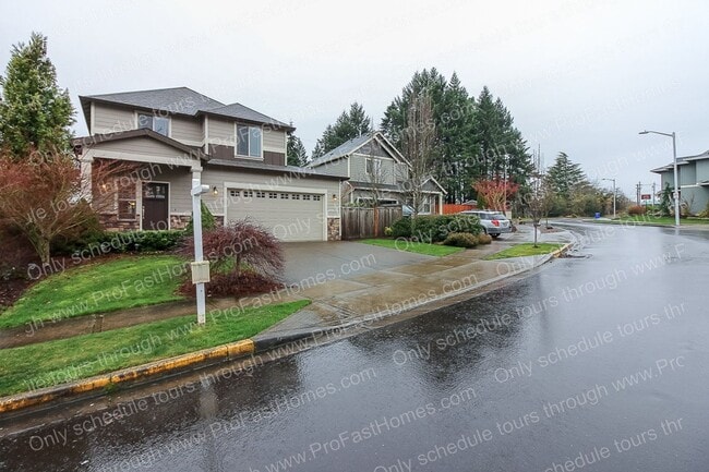Building Photo - 13386 SE Highpointe St