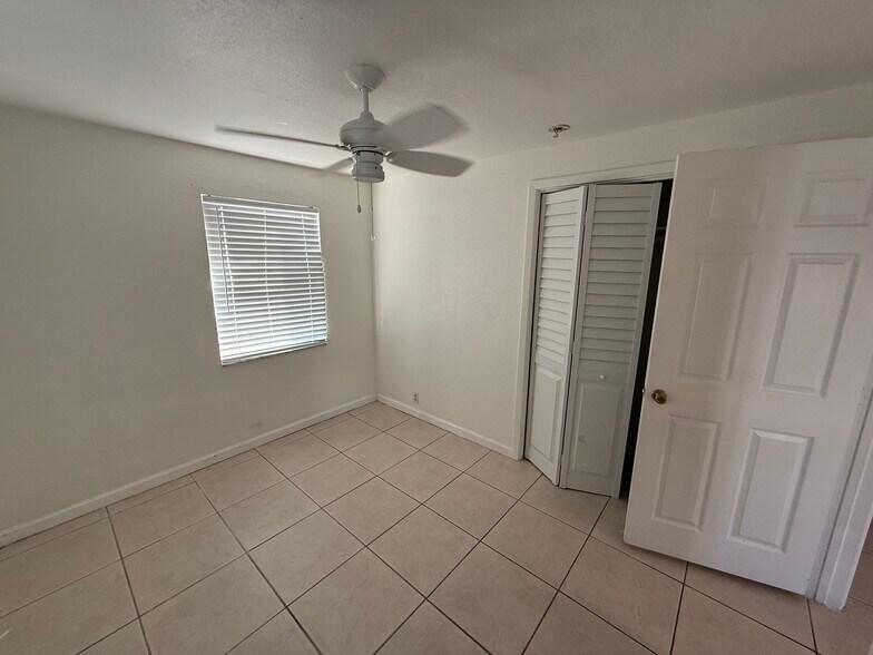 Building Photo - 1539 Magnolia Dr