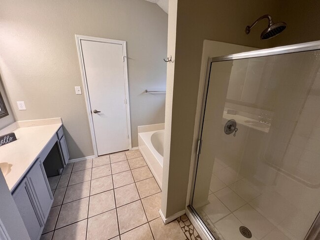 Building Photo - 2805 Yorkfield Ct