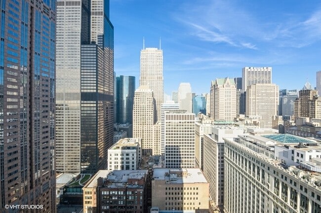 Building Photo - 235 W Van Buren St