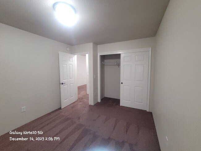 Building Photo - 2373 Kamerin Ln