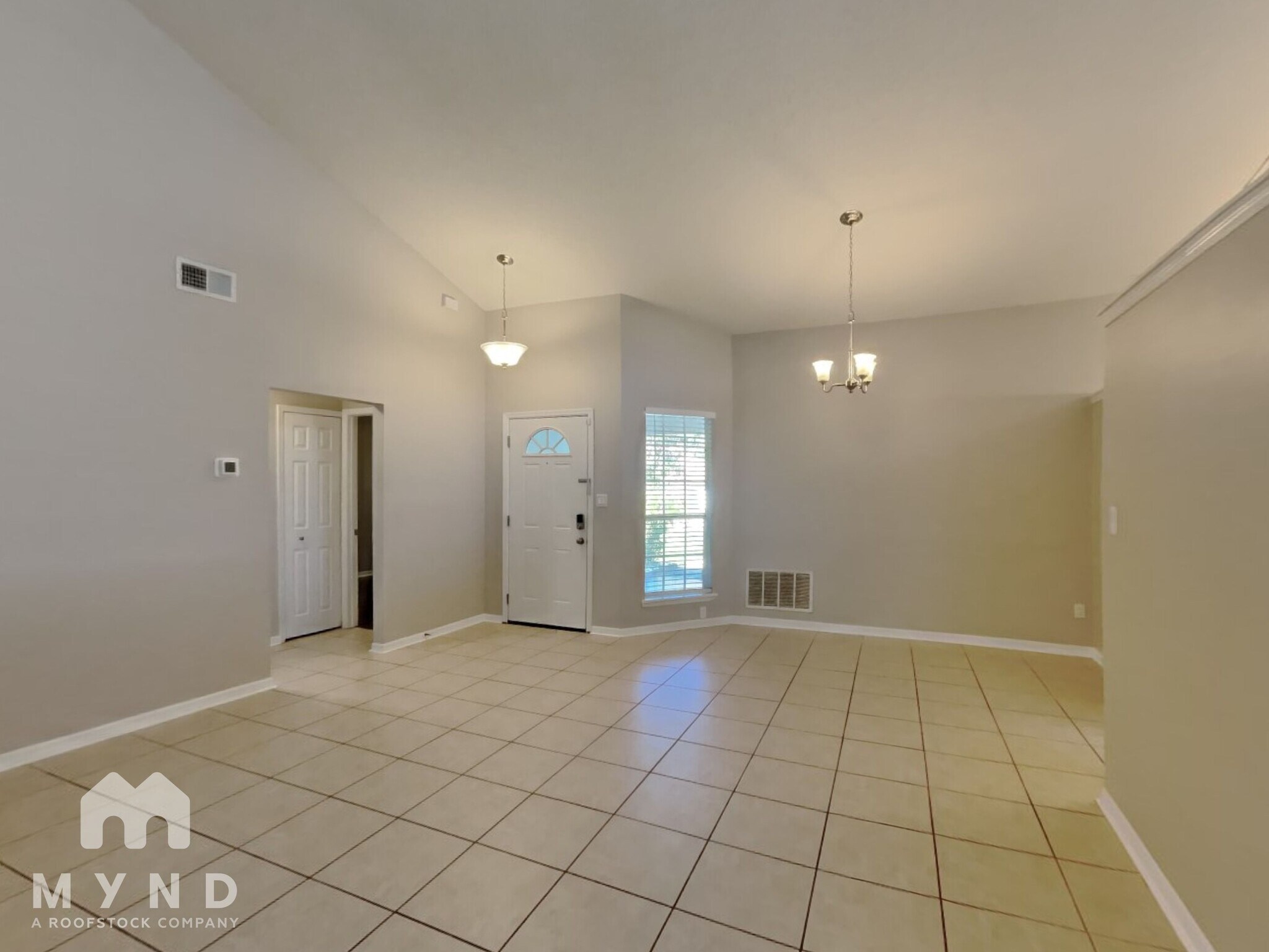 Building Photo - 536 Remington Oak Dr