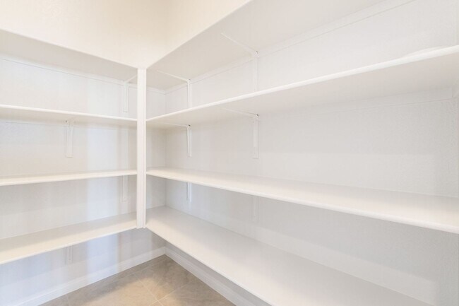 Building Photo - Modern Living in Cadence – 3 Bedroom Beauty!