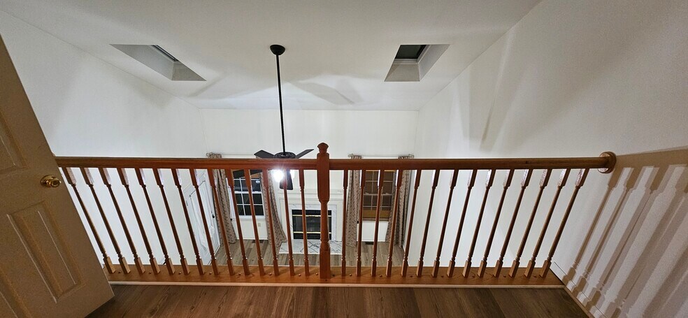 Building Photo - 34 Degas Cir