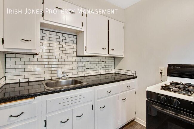 Building Photo - 24 Red Jacket Pkwy