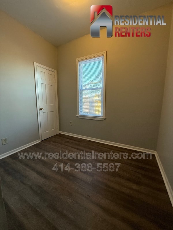 Building Photo - 2135 N 44th St