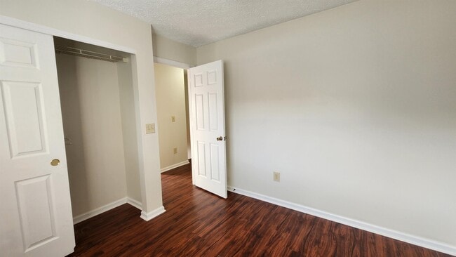 Building Photo - 1421 Wabash Ave