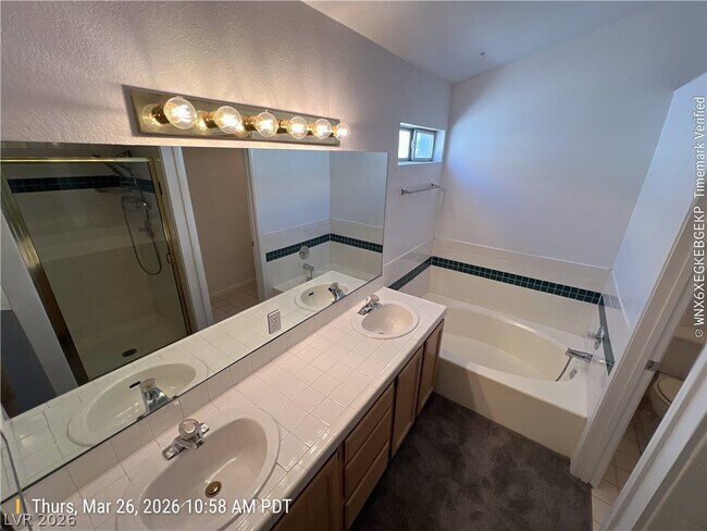 Building Photo - 2437 Palm Shore Ct