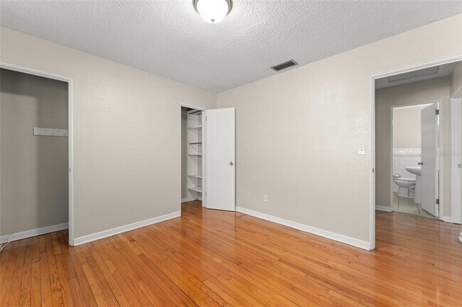 Building Photo - 2110 Gerda Terrace
