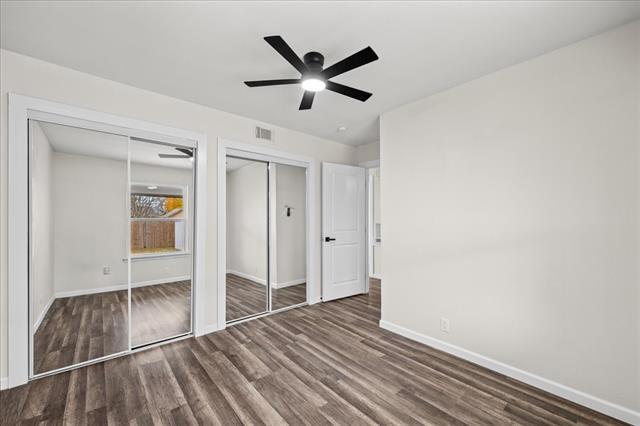 Building Photo - 3528 Hilton Dr