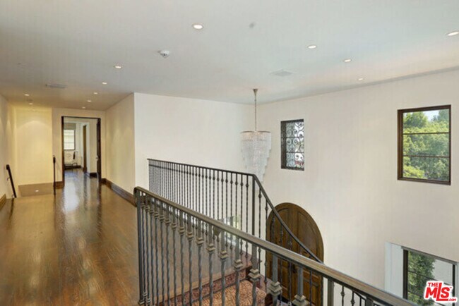 Building Photo - 12179 Leven Ln