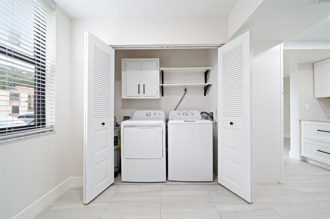 Building Photo - 7350 NW 18th St