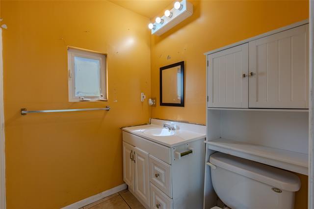 Building Photo - 9119 Whiskers Rd