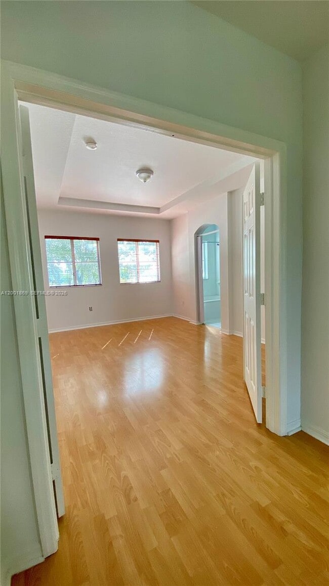 Building Photo - 8261 NW 107 Ct