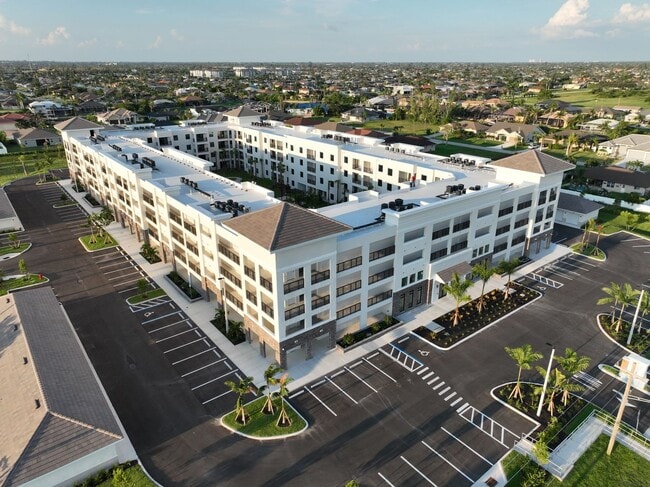 Interior Photo - The Cape Southwest