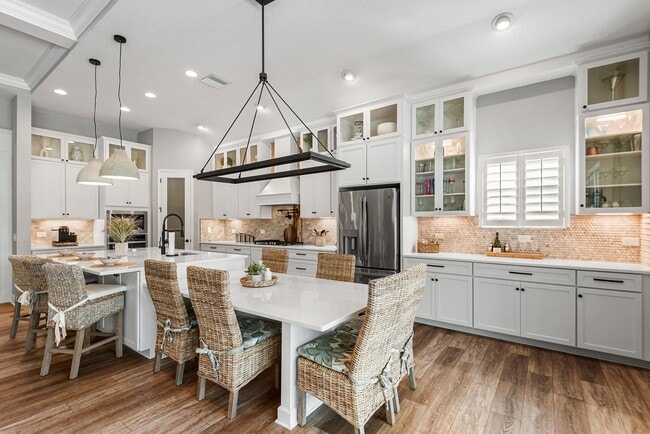 Building Photo - LONGLEAF HOME FOR RENT!