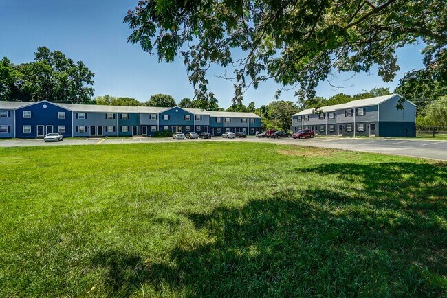 Building Photo - Come enjoy Richmond living at Colorado Manor