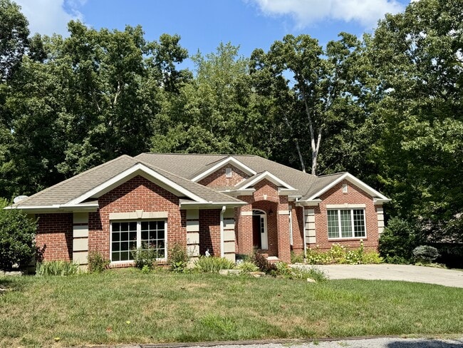 Primary Photo - 124 Vinita Ln