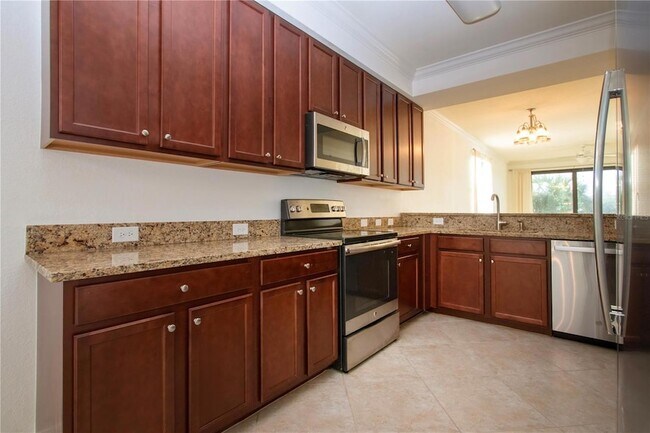 Building Photo - 16804 Vardon Ter