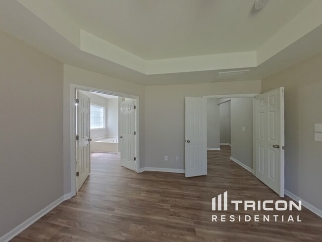 Building Photo - 7135 Tabor Falls Dr